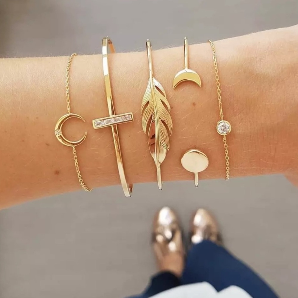 ONE DAY SALE New Set of 5 Bracelets